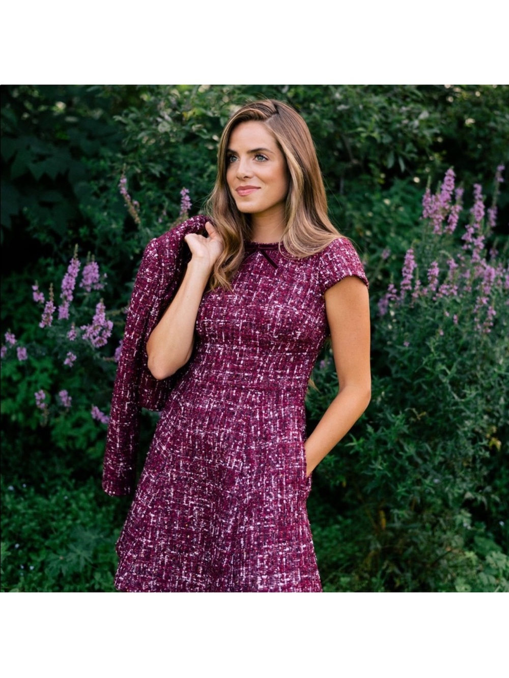 GAL MEETS GLAM Tweed Boucle Holiday Dress Fit and Flare Burgundy Mini US 4